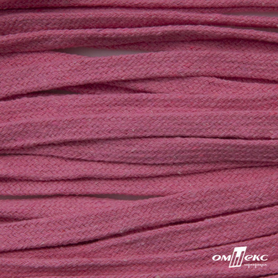 Шнур плетеный d-8 мм плоский, 70% хлопок 30% полиэстер, уп.85+/-1 м, цв.1029-розовый - купить в Ставрополе. Цена: 742.50 руб.